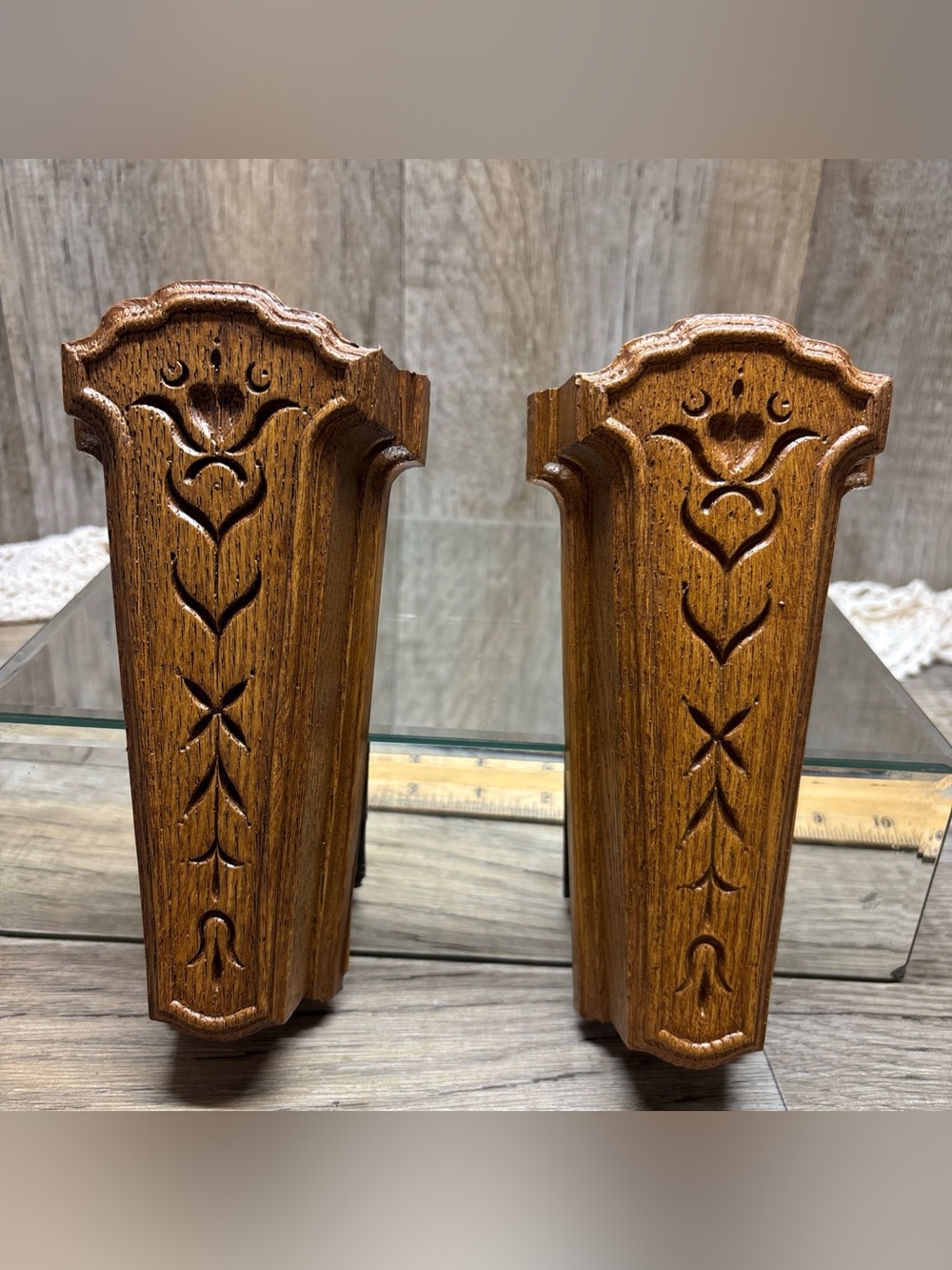 Vintage MCM  Pair (2) Homco Faux Wood Wall Pockets - 1981 - 7" Tall #6058